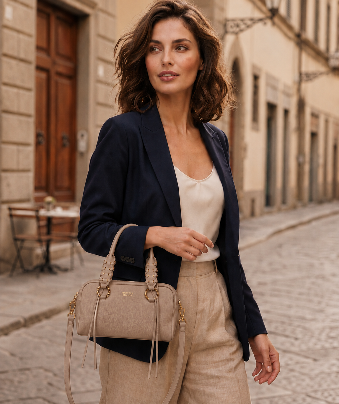TAUPE