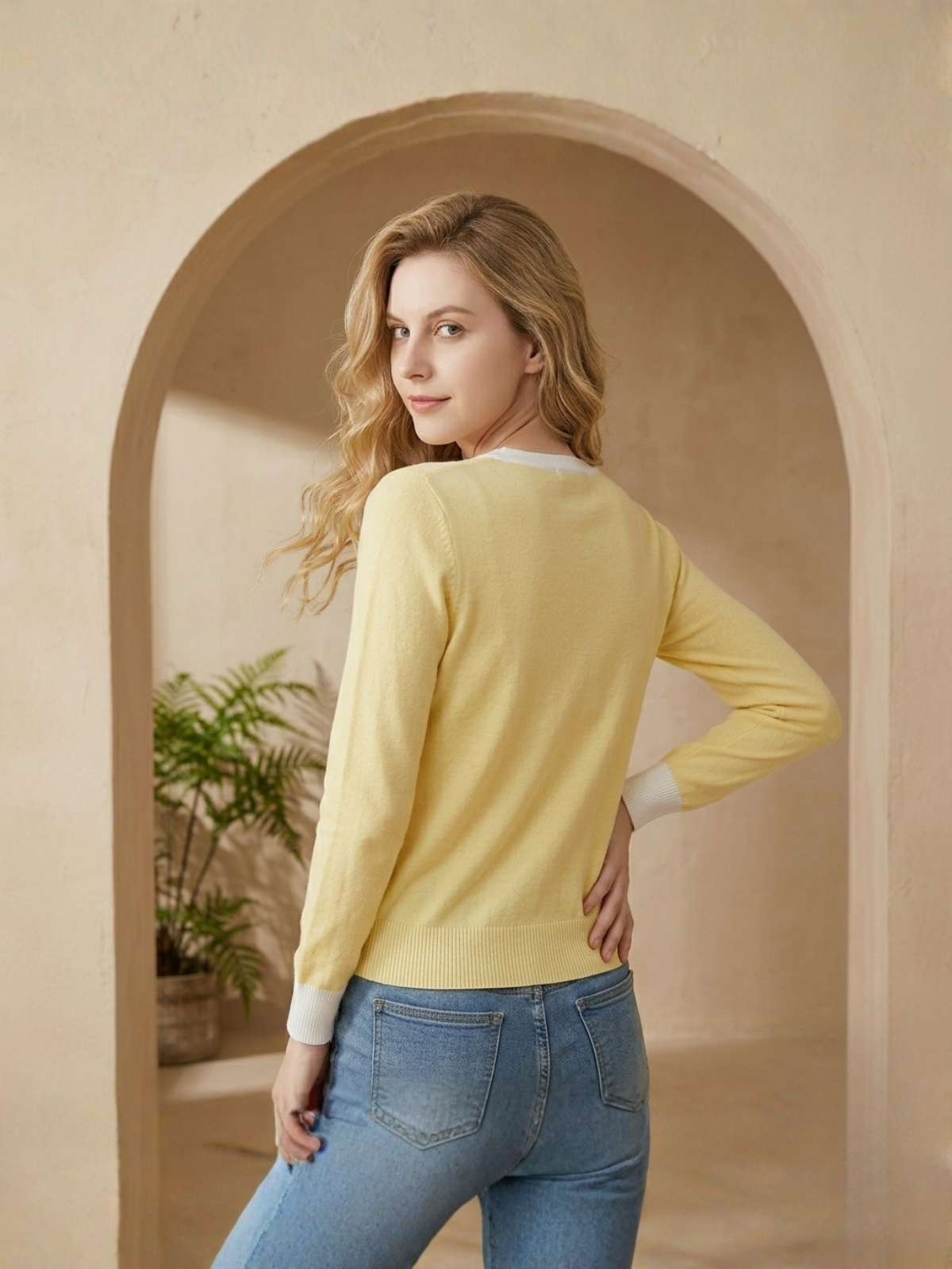 Jaune