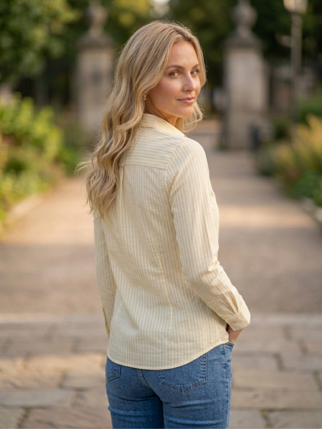 Chemise Rayée Jaune Pâle Col Classique & Manches Longues