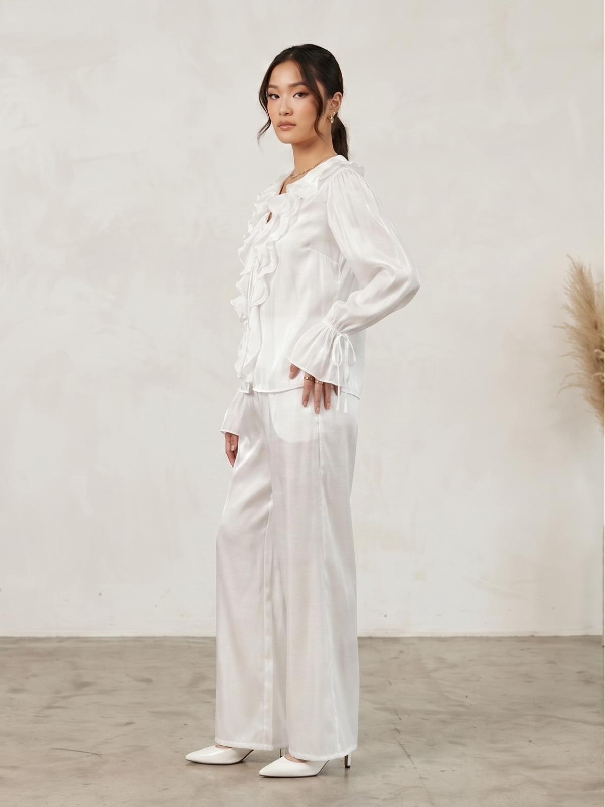 Blouse Volants Crème Nœuds Ajustables
