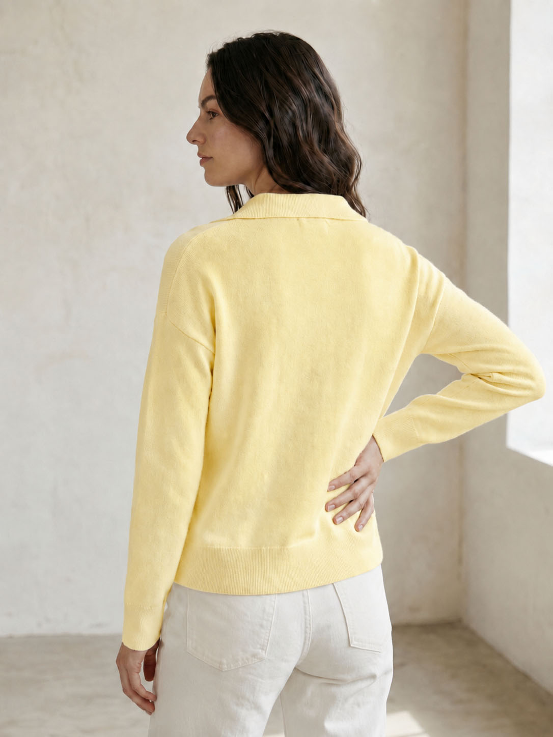Jaune